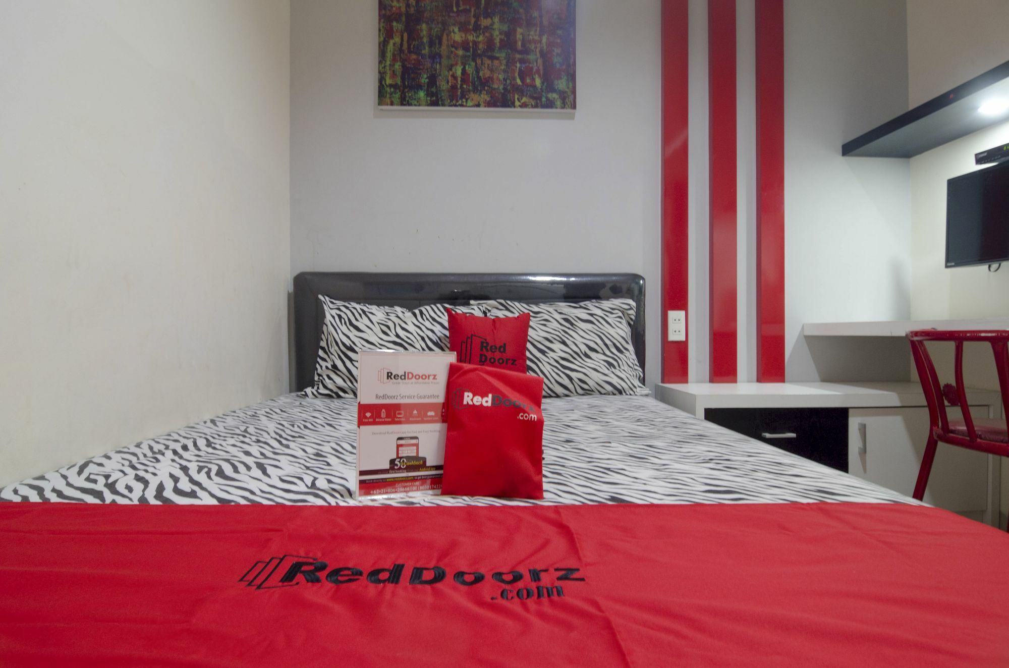 Reddoorz Near Lawang Sewu Hotel Semarang Ngoại thất bức ảnh
